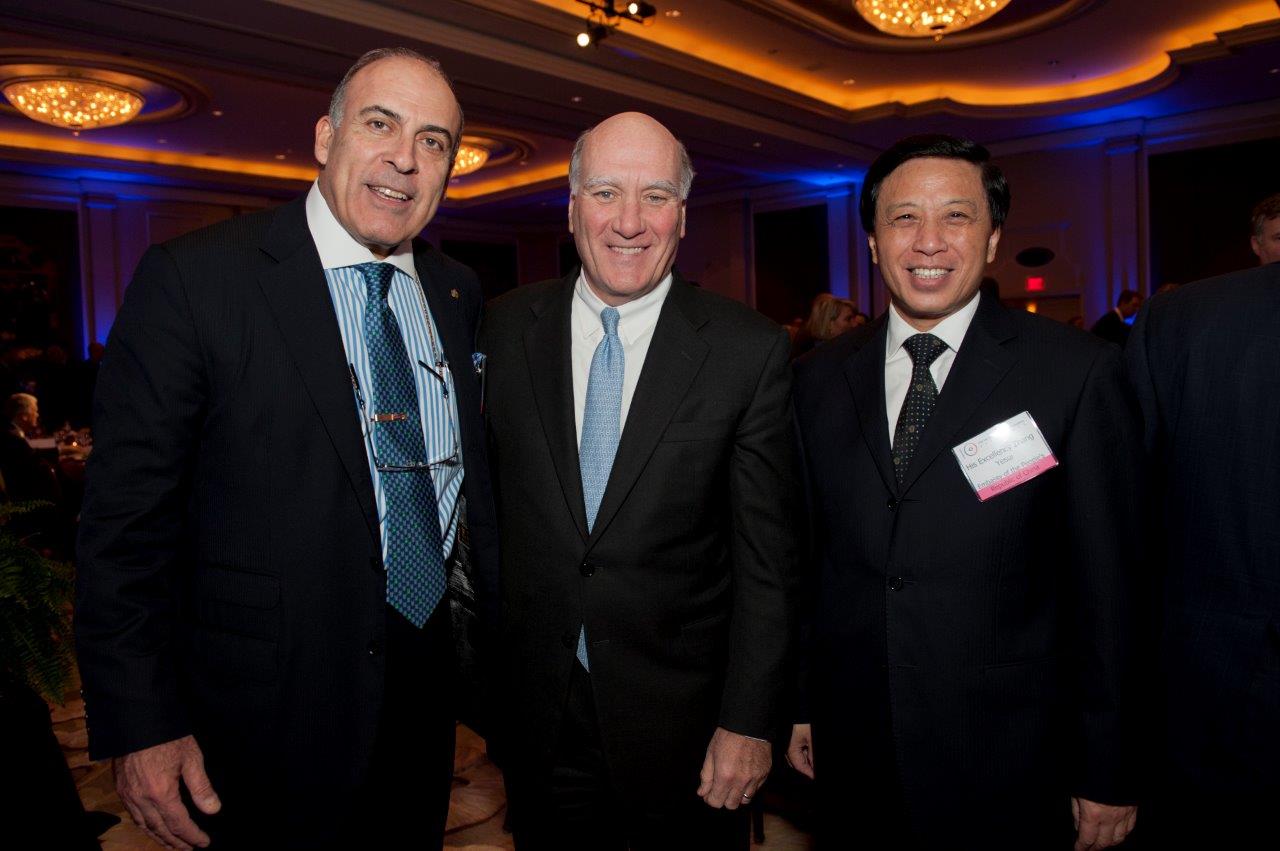 USCBC Chair and Coca-Cola Co. Chair and CEO Muhtar Kent, White House Chief of Staff William Daley, and Ambassador Zhang at USCBC's Gala 2011.