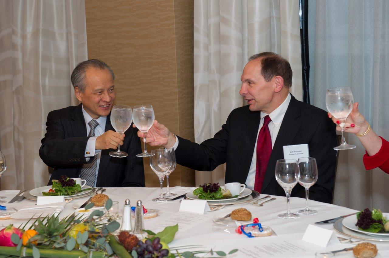 Amb. Cui Tiankai and USCBC Chair and Procter & Gamble Chair, President, and CEO Robert A. McDonald at a welcome dinner for the new ambassador.