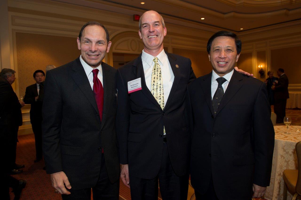 USCBC Chair and Procter & Gamble Chair, President, and CEO Robert A. McDonald, Congressman Rick Larsen (D-WA), and PRC Ambassador to the US Zhang Yesui at the Gala reception